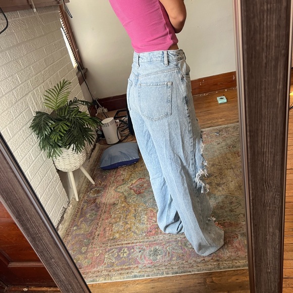 Distressed Pacsun Jeans - Picture 3 of 4